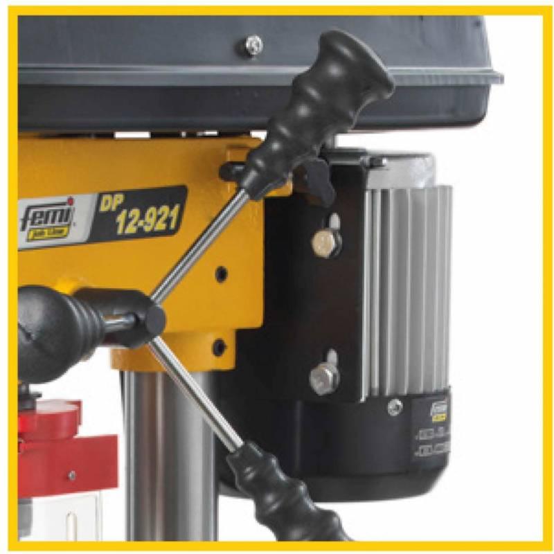 Perceuse à colonne d'établi DP 12-921 - outil robuste pour perçage de précision en atelier, destiné aux professionnels