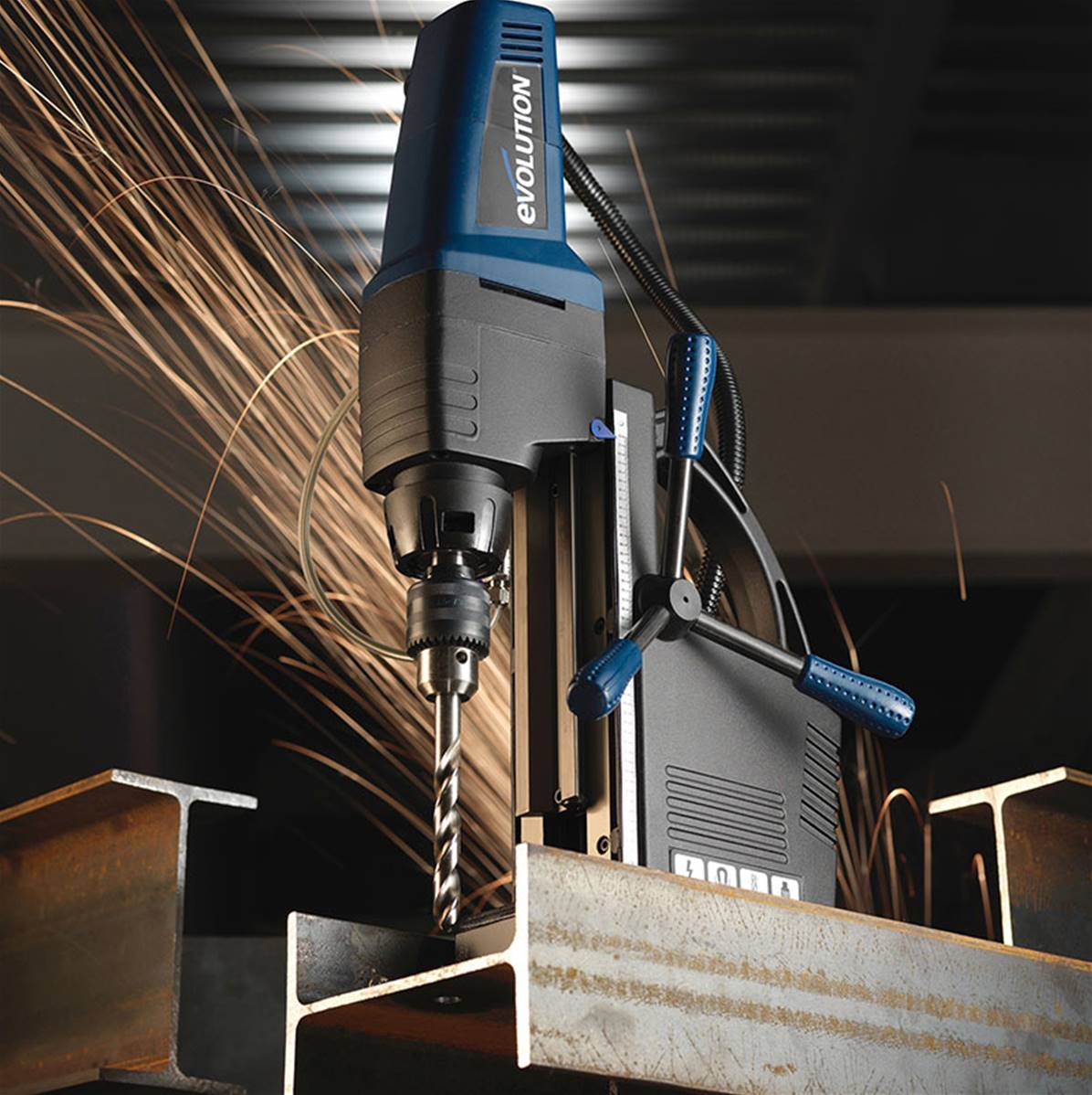 Perceuse magnétique EVO42 Mag Drill - perceuse portable de haute performance pour perçage dans l'acier et le métal